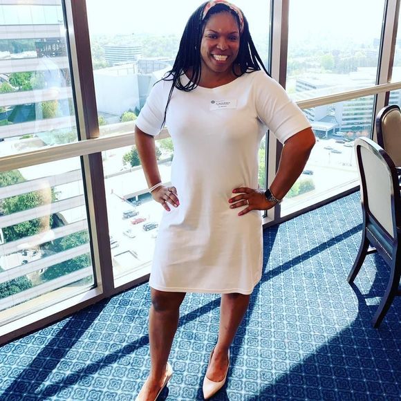 Meet your Posher, Marian - Picture 1 of 1